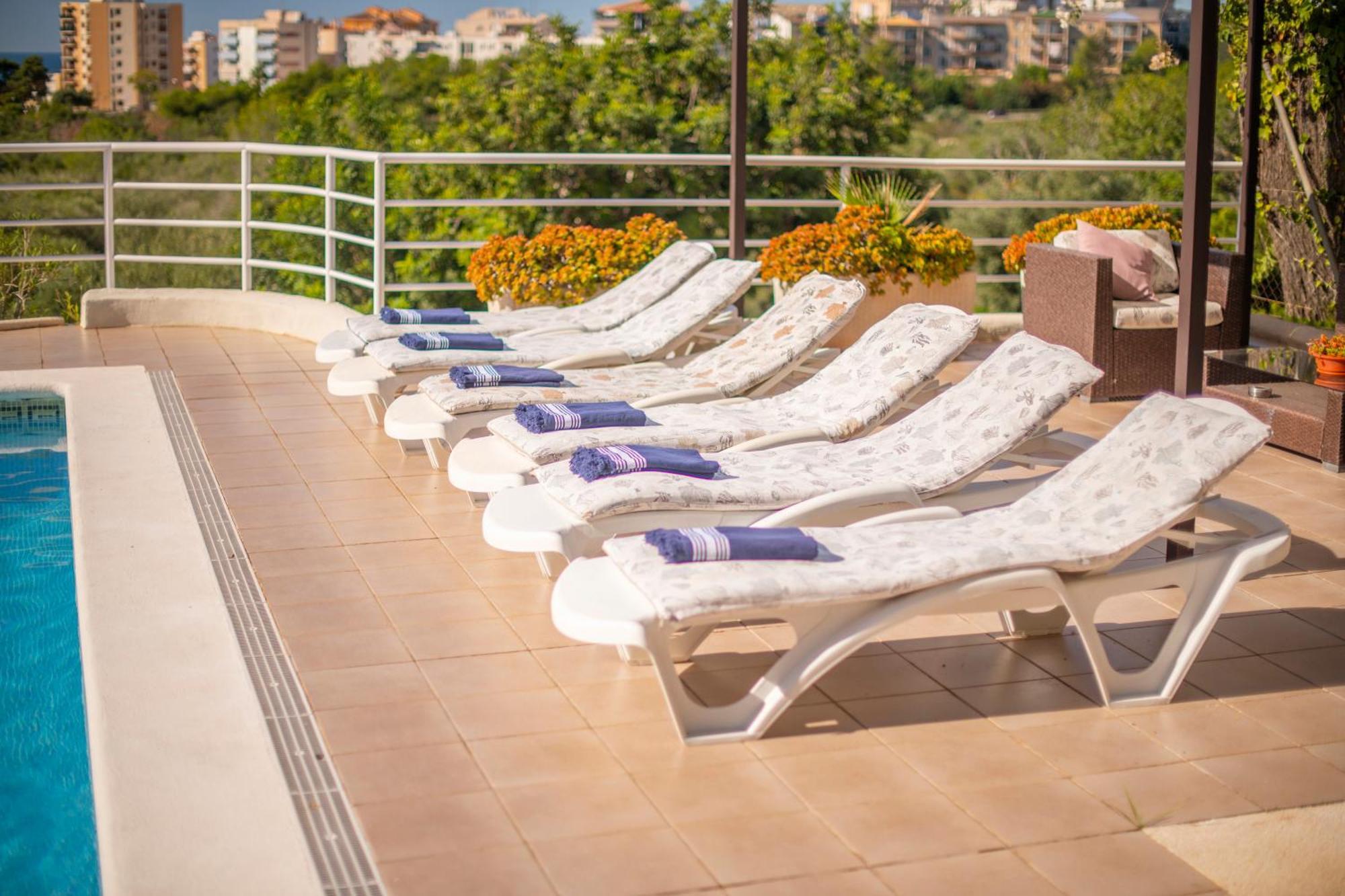 Villa Bali Genials Vistes Al Mar I Gran Piscina Sitges Exterior photo